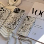 قاب YSL پایتون با آویز و محافظ لنز نگین دار (کدC1983)