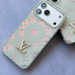 قاب Louis Vuitton هولوگرامی آیفون (کدC2221)