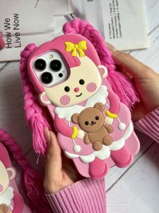 قاب موبایل آیفون عروسک صورتی لونا - Image 2