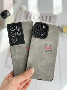 قاب موبایل آیفون چرم و جیر طوسی اسمایل محافظ لنزدار - Image 3