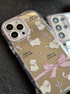 قاب موبایل ( آیفون - سامسونگ ) گربه پاپیون بزرگ آیینه ای صورتی + بندست - Image 3