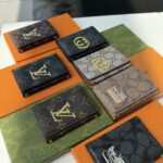 ولت کتابی برند