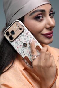 قاب موبایل آیفون پتال لوکس گلای ریز + بندست چرمی - Image 3